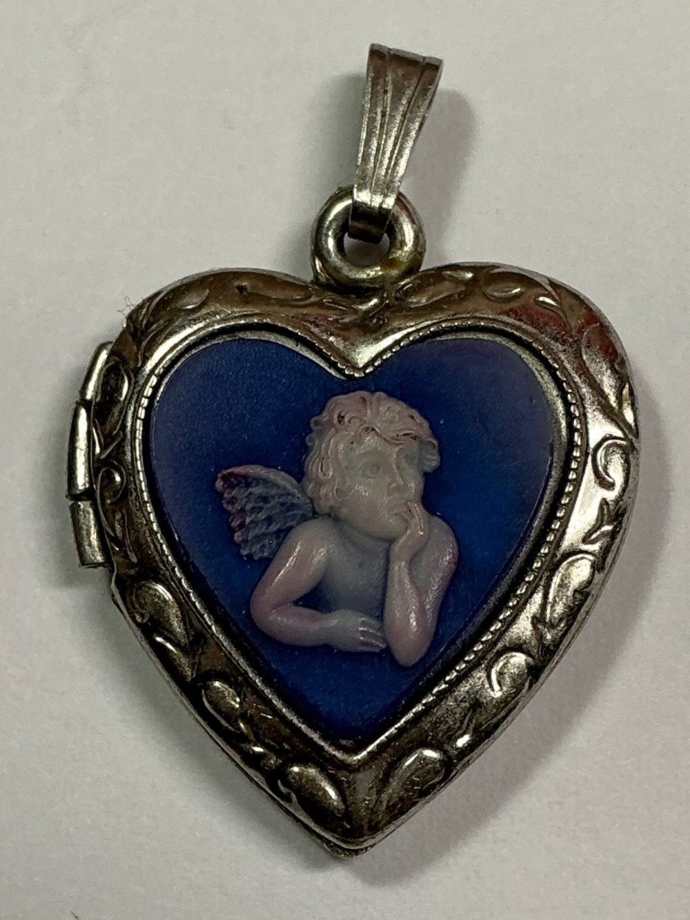 Vintage Sterling Silver Angel Blue Cameo Locket. 1.25 inches long